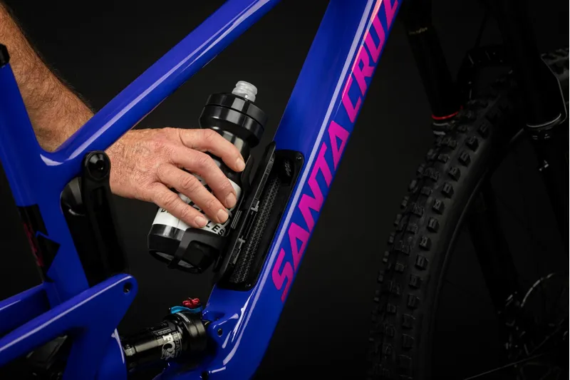 Santa Cruz Tallboy C S Mountain Bike 2023 Gloss Ultra Blue-2